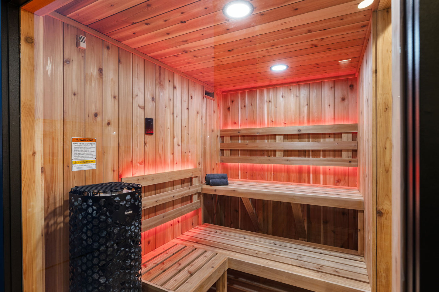 Sweaty Yeti Sauna – 4 to 6 Person Outdoor Sauna